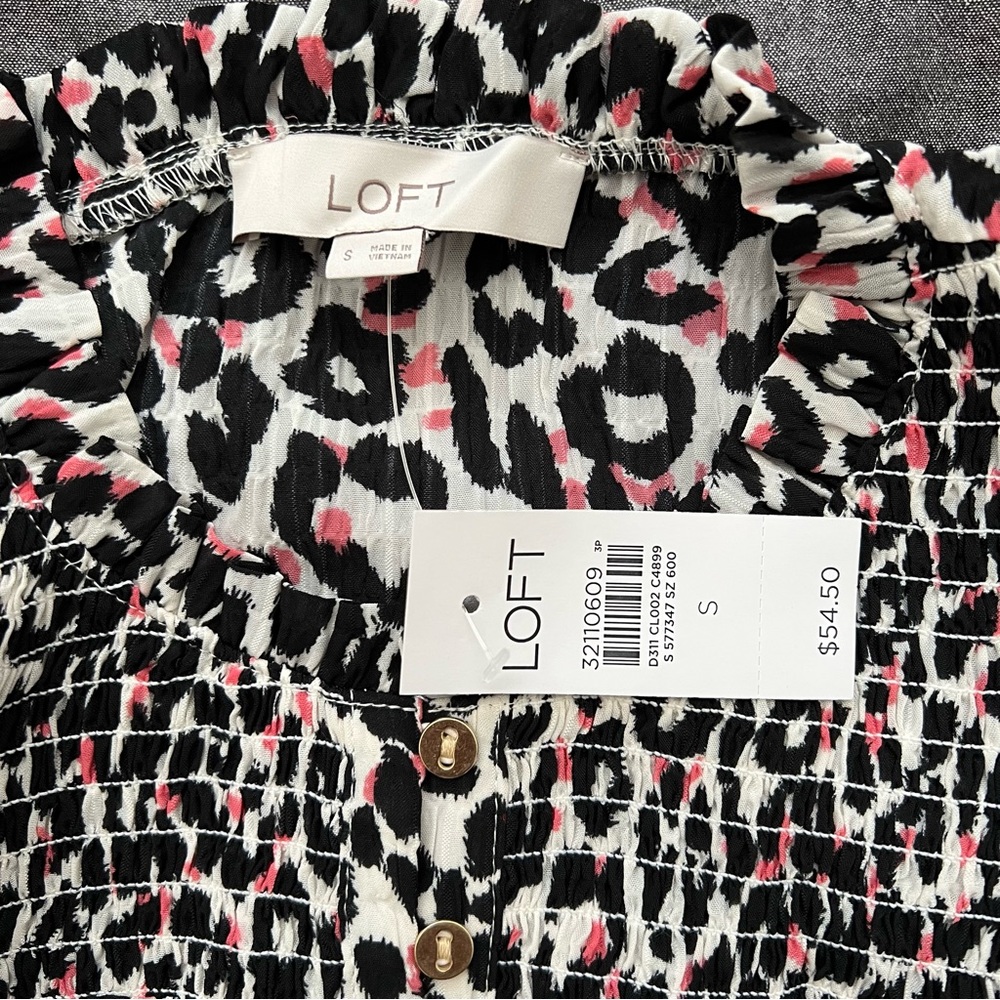 NWT Loft Leopard Print Smocked Shell - Picture 8 of 12